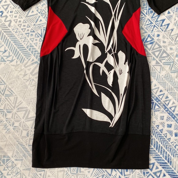 Crazy Print Black & Red Dress - Picture 4 of 6